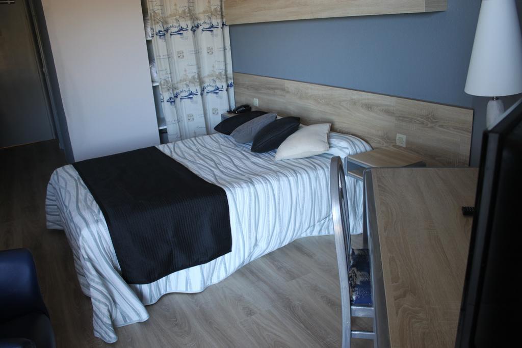 Logis Hotel Solhotel Banyuls-sur-Mer Bilik gambar